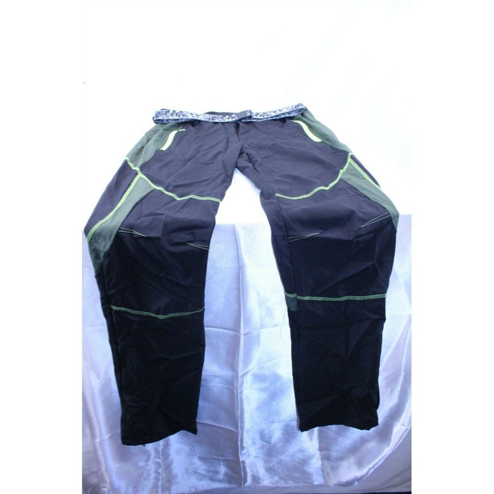 Men's Athletic Pants Black with Camo Belt 33W